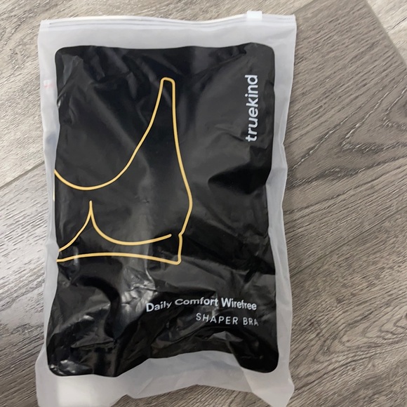 Truekind® Daily Comfort Wireless Shaper Black Bra Size 3XL - Picture 2 of 3